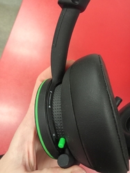 Microsoft Xbox Wireless Headset použitý 