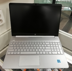 HP 15s-fq3604nc 4GB/128GB použitý 