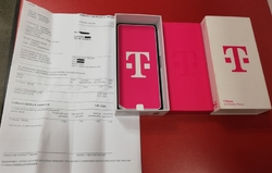T Phone 4GB/64GB 5G záruka 23 měsíců T-Mobile rozbaleno