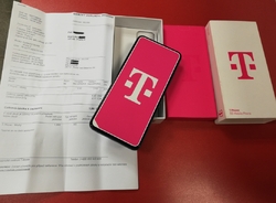 T Phone 4GB/64GB 5G záruka 23 měsíců T-Mobile rozbaleno