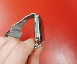 Apple Watch 6 44 mm Cellular použité