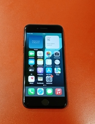 Apple iPhone SE 2020 64GB použitý stav A 