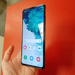 Samsung Galaxy S20 FE 5G 6/128GB použitý 