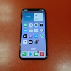 Apple iPhone X 64GB použitý  