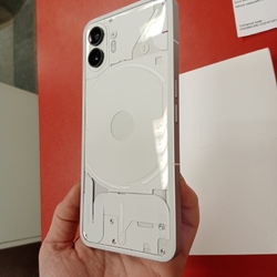Nothing Phone 2 12/256GB záruka 12/2025 ALZA použitý stav A 