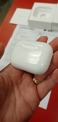 Apple AirPods Pro 2gen (2023) MTJVZM/A záruka 22 měsíců Datart použité