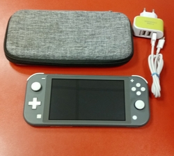 Nintendo Switch Lite použitý