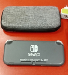 Nintendo Switch Lite použitý