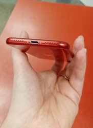 Apple iPhone SE 2020 64GB použitý 