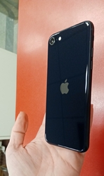 Apple iPhone SE 2022 64GB 5G použitý