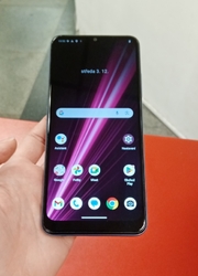 T Phone 4GB/64GB 5G  použitý