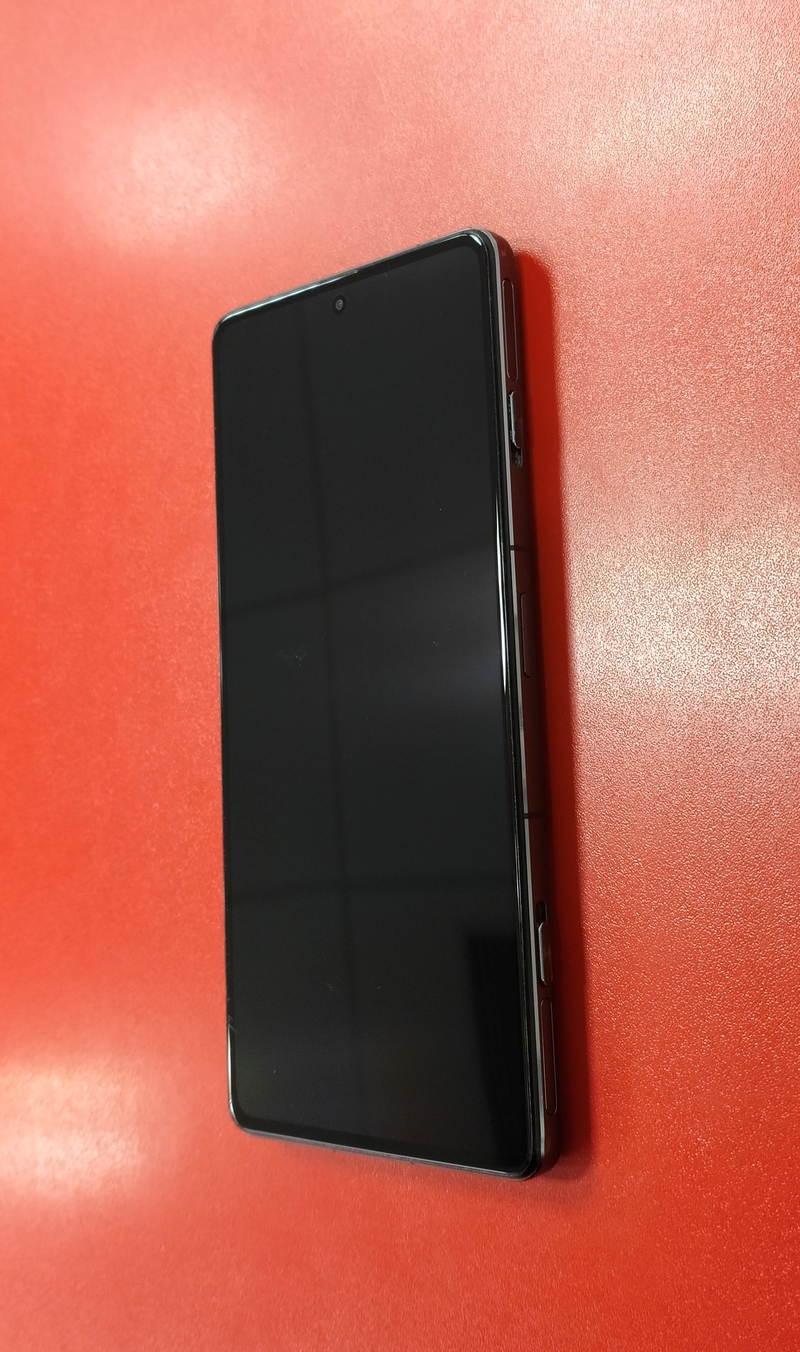 Xiaomi Poco F4 GT 5G 8GB/128GB použitý