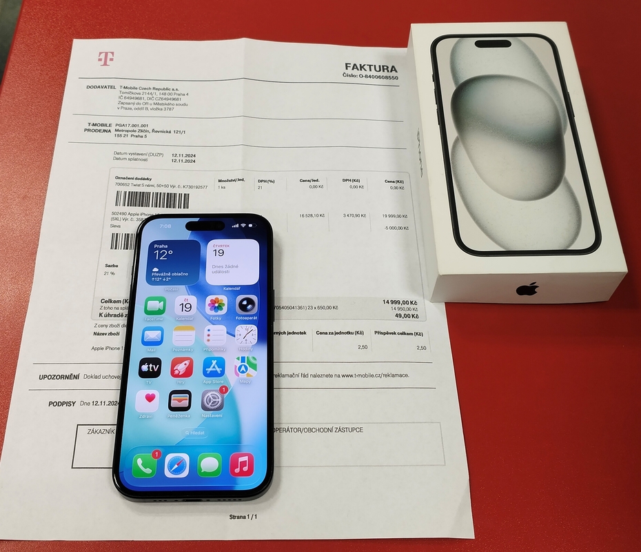 Apple iPhone 15 128GB záruka 11/2026 T-mobile použitý