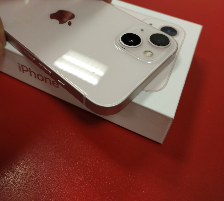 Apple iPhone 13 256GB  použitý stav A-