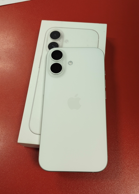 Apple iPhone 16 256GB záruka T-mobile 21 měs. odzkoušený - stav A 