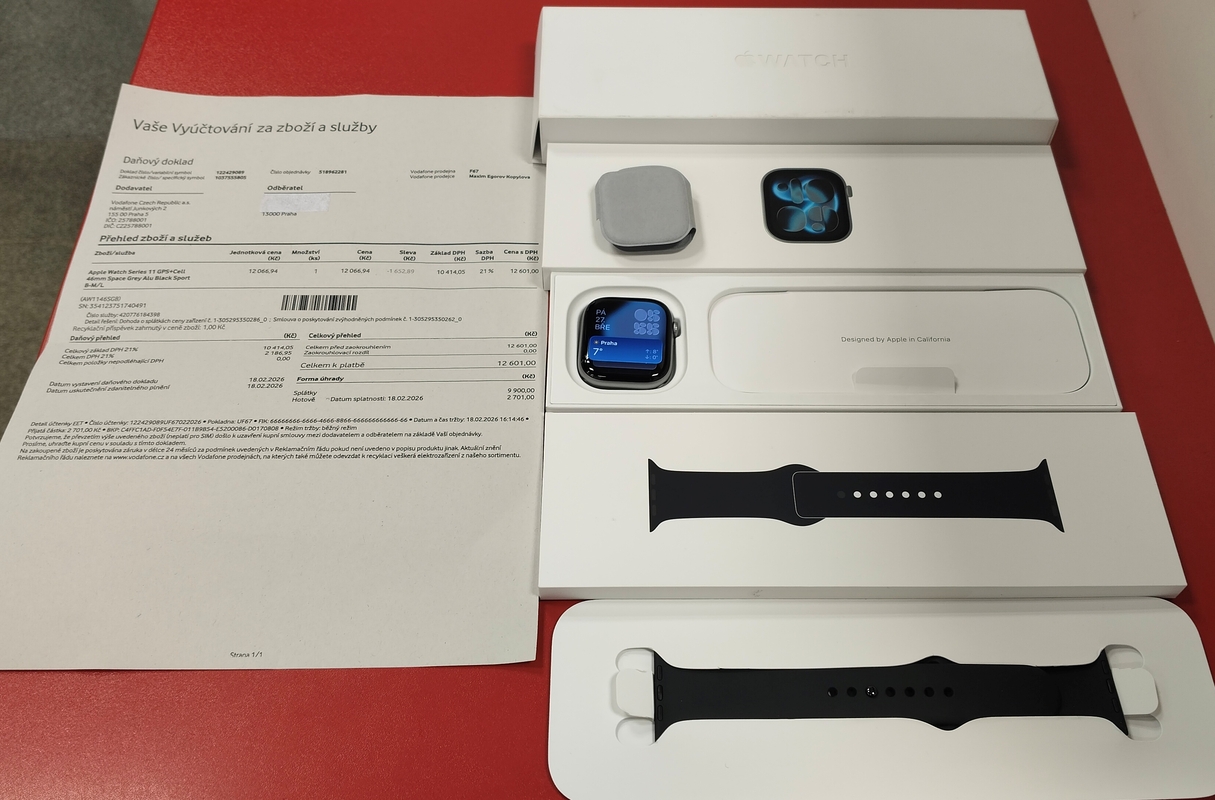 Apple Watch 11 46mm  Cellular záruka 23 měs Vodafone odzkoušené