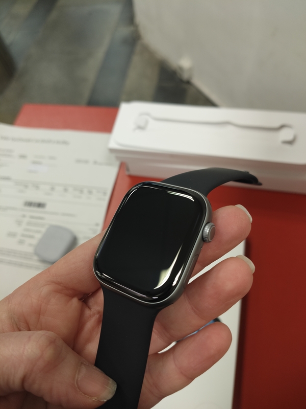 Apple Watch 11 46mm  Cellular záruka 23 měs Vodafone odzkoušené