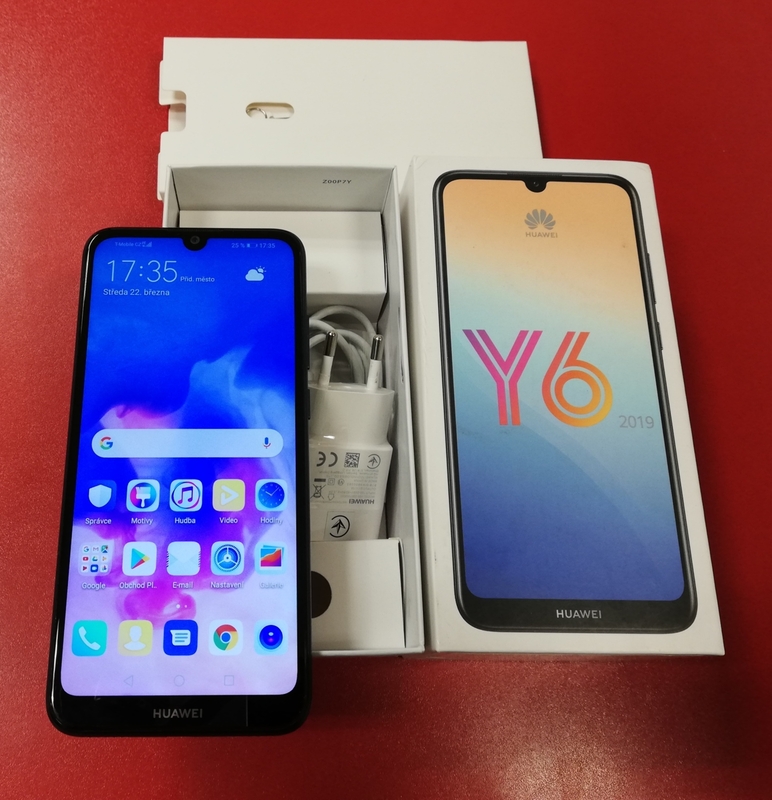 Huawei Y6 2019 2GB/32GB  použitý kompletní balení