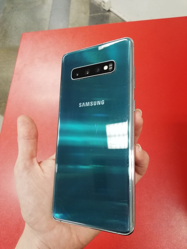 Samsung Galaxy S10+ G975 128GB použitý