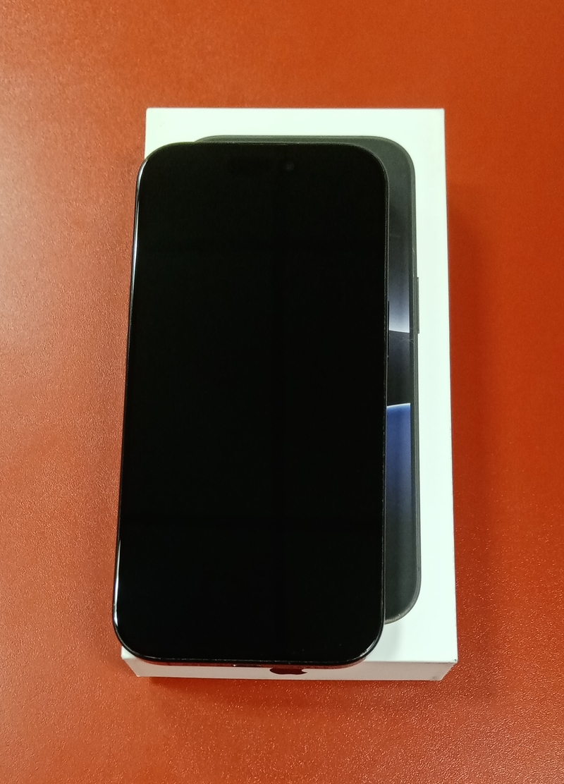 Apple iPhone 16 Pro 128GB  použitý