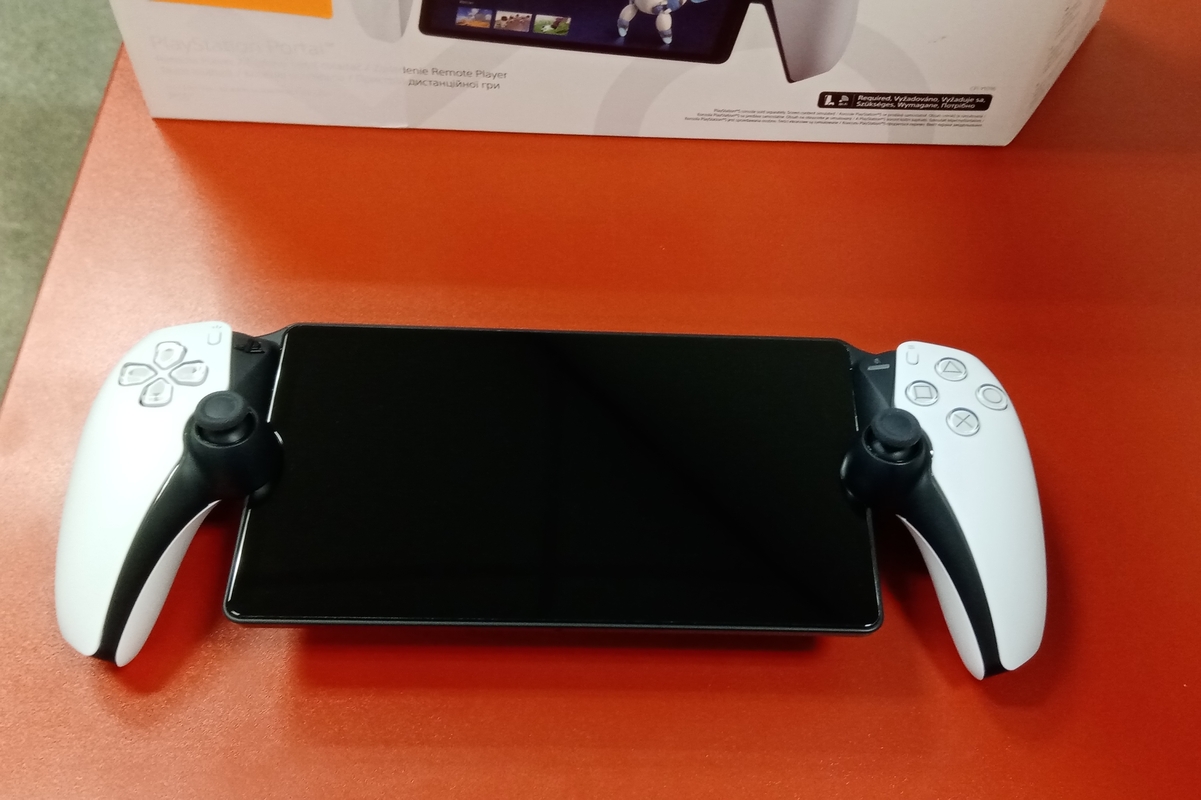 Sony PlayStation Portal  Remote Player odzkoušený - stav A - kopie