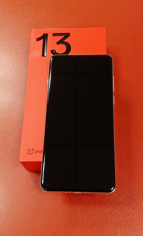 OnePlus 13 16GB/512GB záruka 7/2027 ALZA použitý