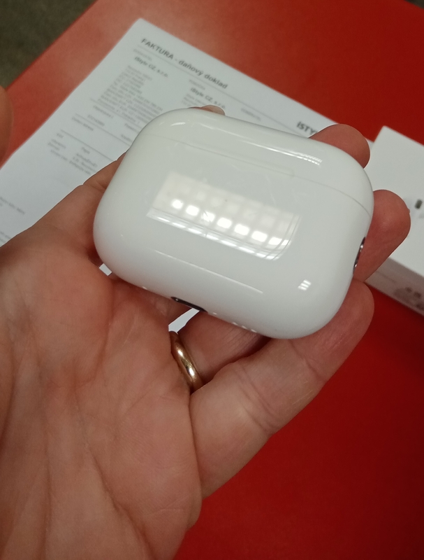 Apple AirPods Pro 3 záruka 9/2027 iStyle použité